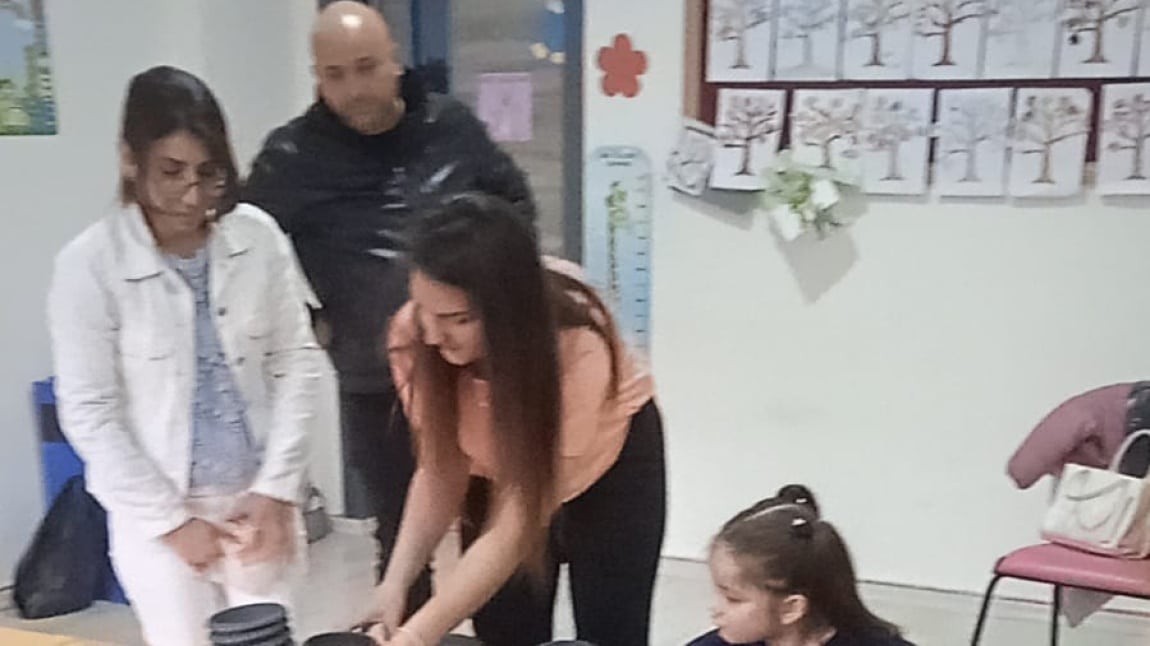 Okulumuz anasınıfı öğrencileri AHENK projesi kapsamında bitki dikim ve bakımı gerçekleştirdiler.  